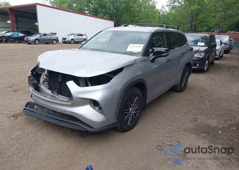 2020 Toyota Highlander Hybrid Le z USA, uszkodzony, nr VIN 5TDBBRCH9LS505383